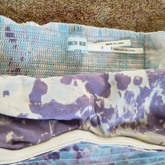 Super Cute strapless Kimchi Blue Sundress - Picture 3 of 7